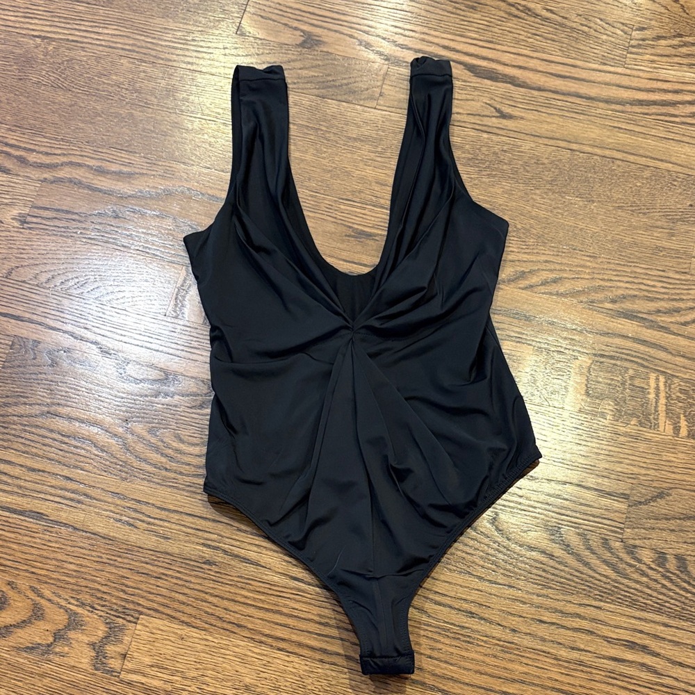 Free People ruched  deep neck black bodysuit, s